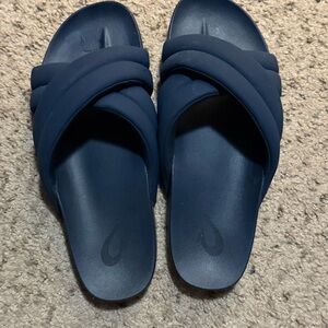 OluKai Women's Sandals - Navy Blue